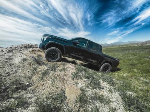 22-24 Toyota Tundra 23-24 Sequoia 2 Inch Leveling Kit Tuff Country Suspension