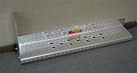 Running Boards Owens Commercial Diamond W/ Stone Guard With Star Burst Grip 02-09 Dodge Ram 2500/3500 HD W/O Flares 4 Inch Riser Quad Cab Aluminum Owens Products