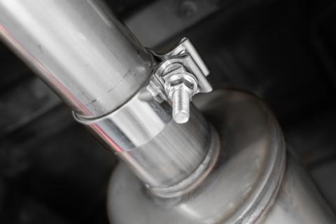 04-24 Toyota 4Runner 11-16 Toyota Land Cruiser Prado Armor Lite Aluminized Steel 2.5 Inch Cat-Back High Clearance Turn Down Single Rear Exit MBRP Exhaust System