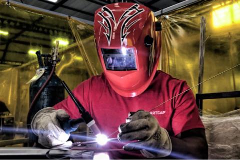 F-250/F-350 Truck Bed Cap SmartCap EVOa Adventure Matte Black For 23-24 Ford F-250/F-350 Super Duty 6.8 Foot Standard Bed RSI SmartCap